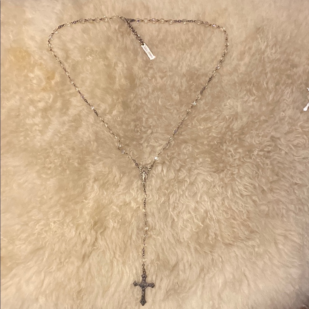 Elegant Silver Cross Necklace